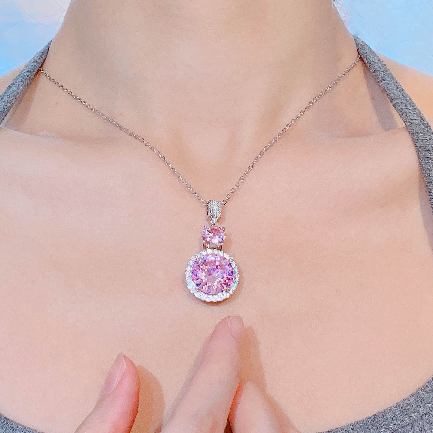 Ultra flash light luxury pink zircon necklace romantic cherry blossom pink diamond set