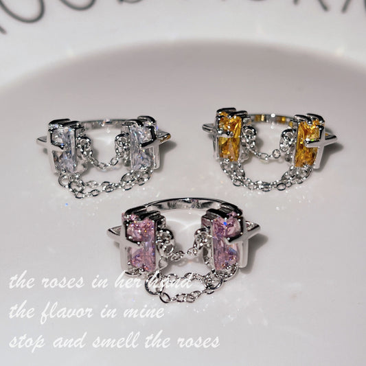 Sweet cool wind creative chain cross ring female light luxury yellow diamond color treasure ring pink diamond open ring