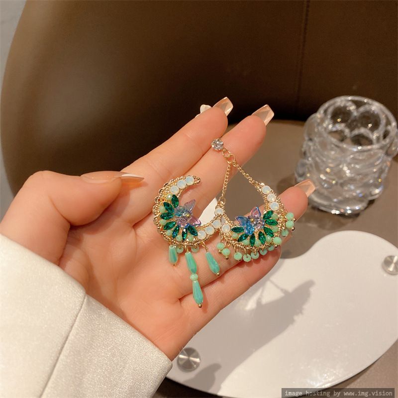 925 Silver needle star and moon tassel asymmetric earrings bohemian earrings heavy industry ladies temperament earrings accessories