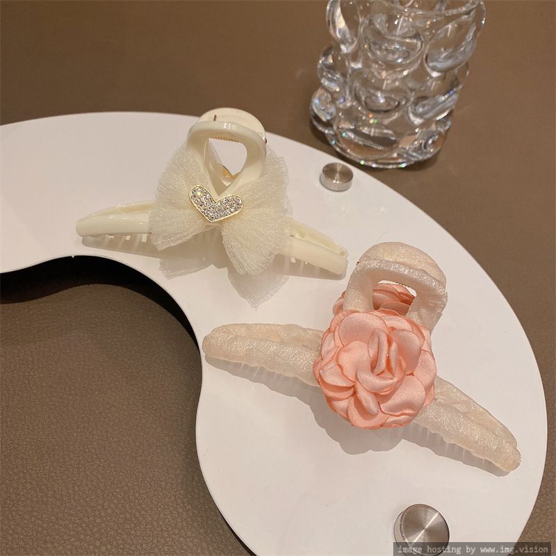 Pink Camellia Clip Super Fairy Hair Catching Sweet Symptoms Girl Fabric Rose Hair Clip Shark Clip Spring Hair Accessories